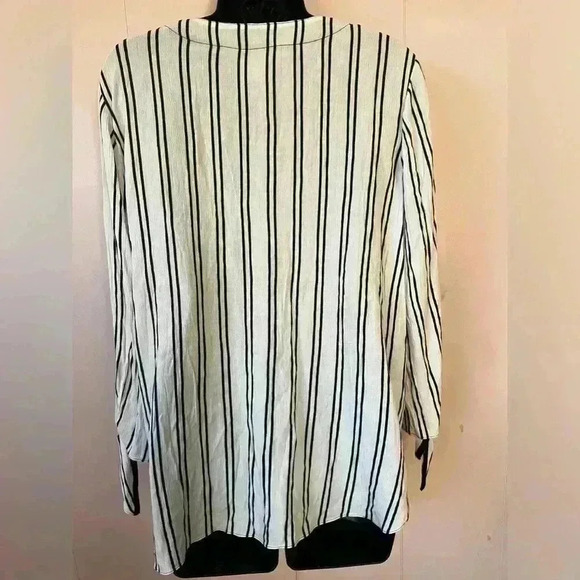 Michael Kors Women's Sz M Striped 3/4 Tied Sleeve Blouse - Picture 2 of 5